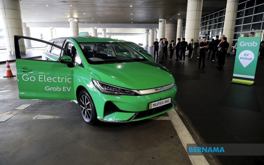 E-hailing Driver Safety Must Become National Priority, Says Lee Lam Thye