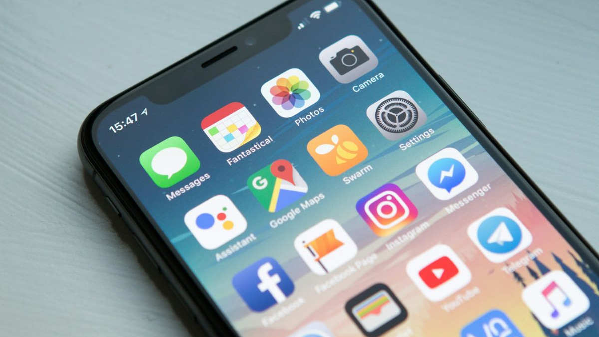 Canadian Cybersecurity Firm Sues Ex-Contractor Over iPhone Vulnerability Disclosure