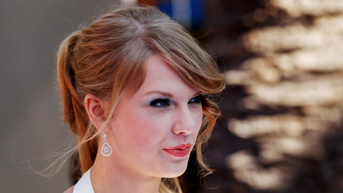 Taylor Swift Wins Dismissal of Florida Poet's Plagiarism Case