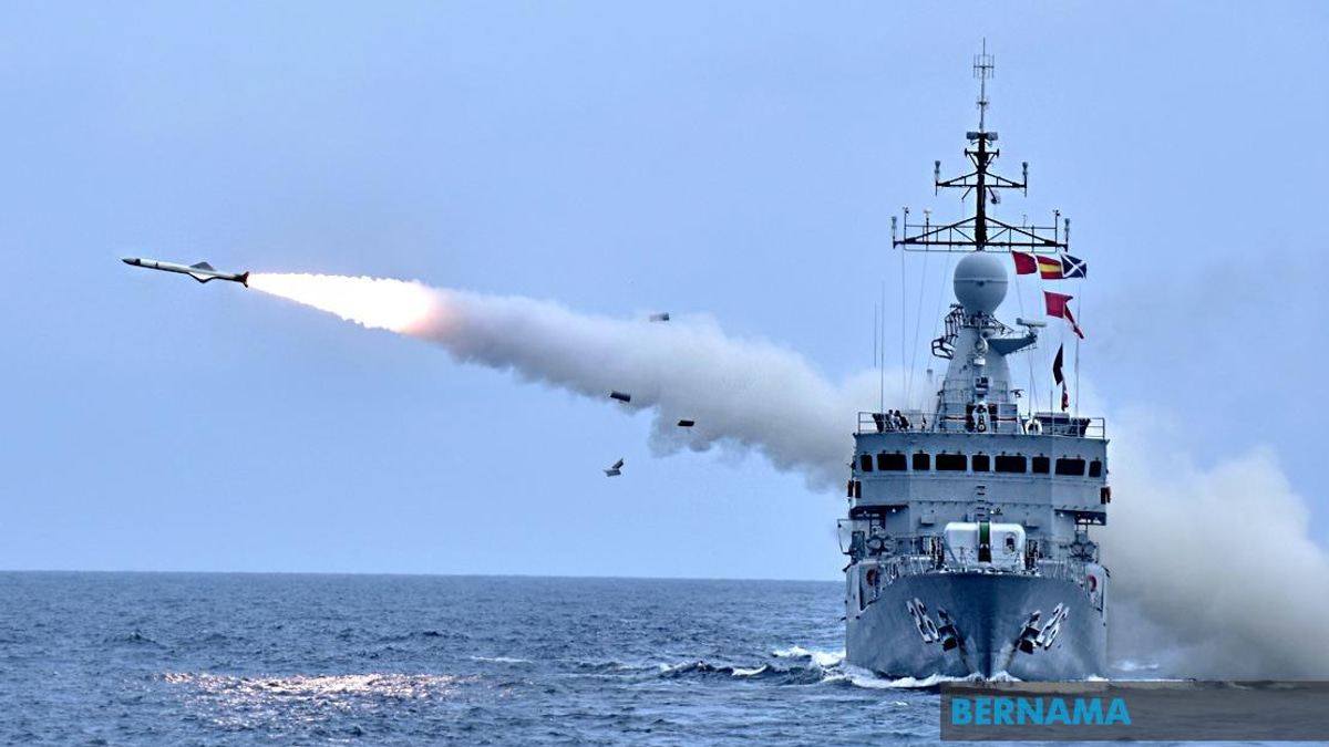 Malaysia Raises Defence Spending to Counter Emerging Threats Beyond Regional Tensions
