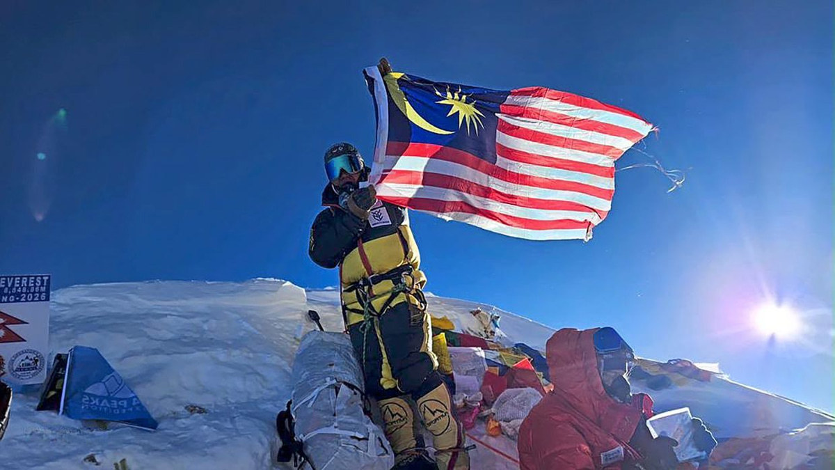 Malaysian climber Khafiz al Kicok conquers Mount Everest at 49, joining elite group of high-altitude mountaineers