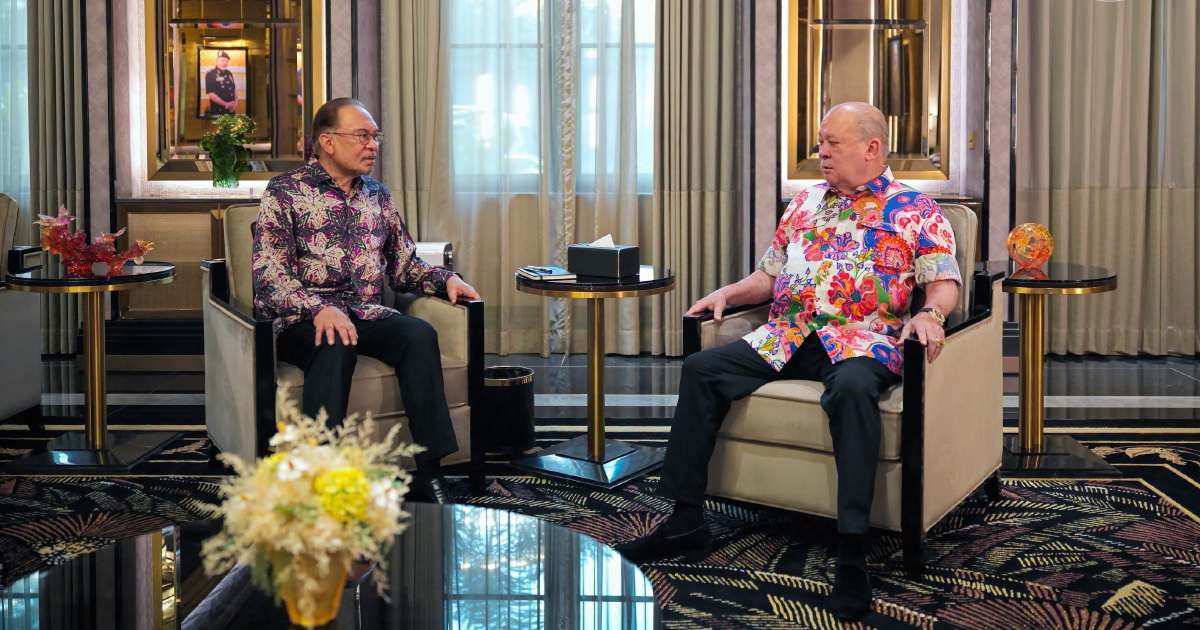 King Receives Anwar As Malaysia Prepares For 69th National Day Milestone