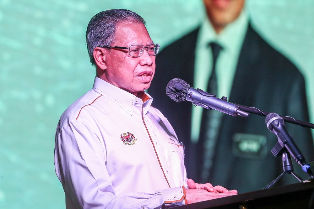 Mustapa Mohamed, 76, Steps Aside to Make Way for Next Generation of Leaders