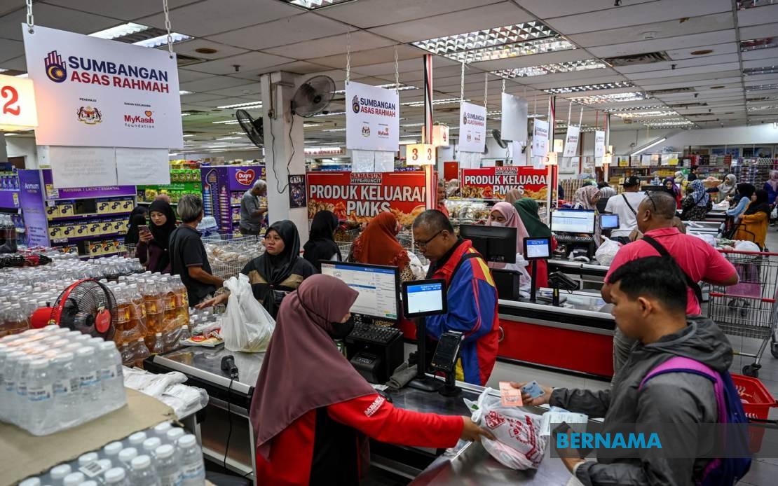 Government Open to Boosting STR and SARA Payouts if Economy Strengthens, Says PM Anwar