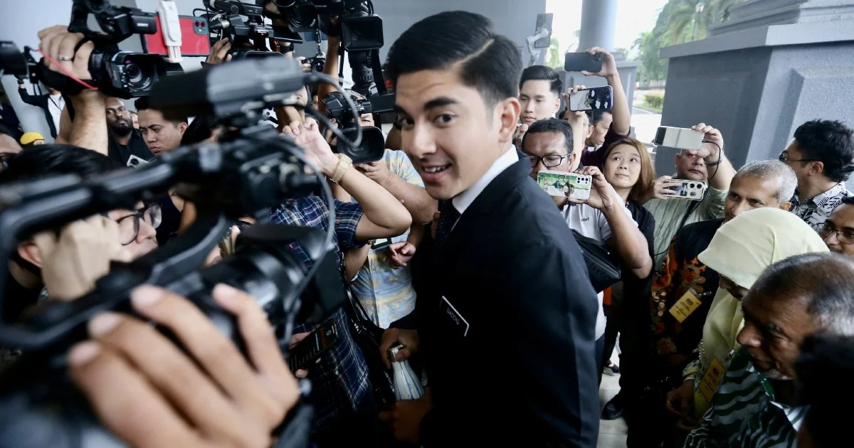 Syed Saddiq's Corruption Case Adjourned as Federal Court Delays Verdict