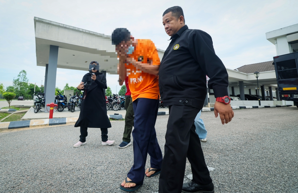 Kelantan Police Station Chief Held for Seven Days Over Alleged RM500 Bribery Investigation