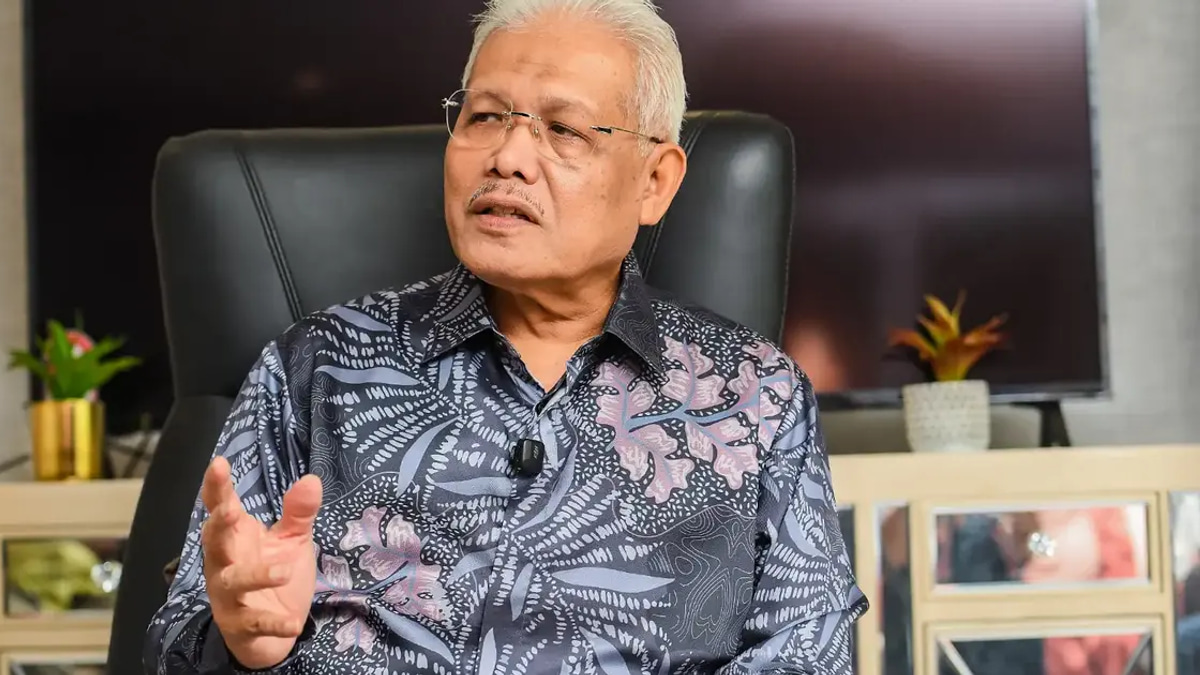 Hamzah's Political Comeback Signals Shift Towards Moderation in PN Coalition