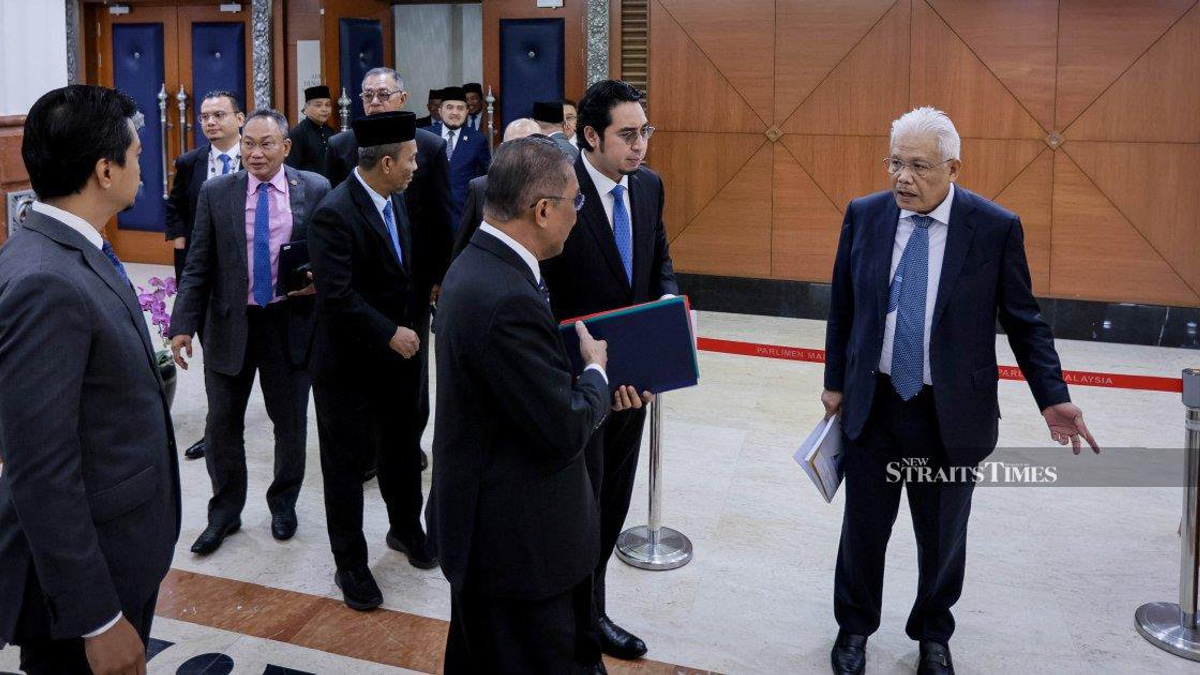 When Parliamentary Protest Becomes Political Theatre: The Tabung Haji Walkout and Malaysia's Tactical Divide