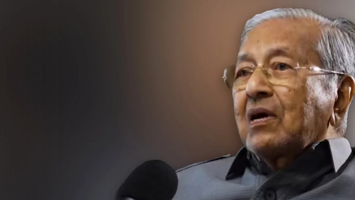At 101, Tun Mahathir Shares His Recipe for a Long Life: Eat to Live, Not Live to Eat