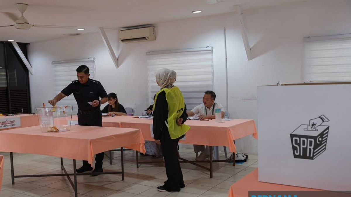 Negeri Sembilan Early Polling Opens for Security Forces Ahead of State Election