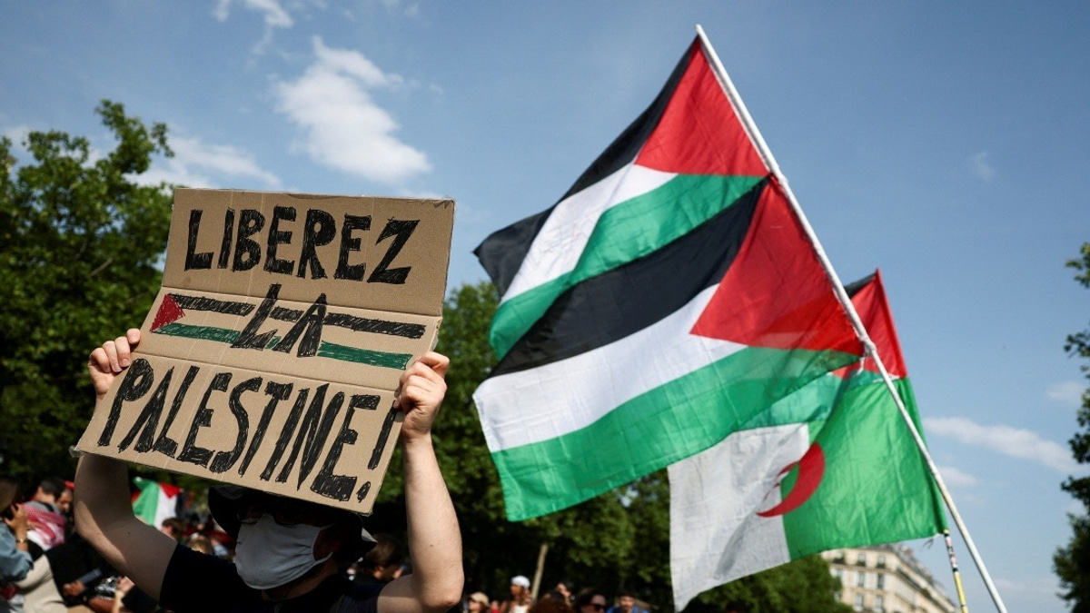 Palestinian Authority Faces Severe Economic Crisis as Israel Withholds US$5 Billion in Tax Revenue