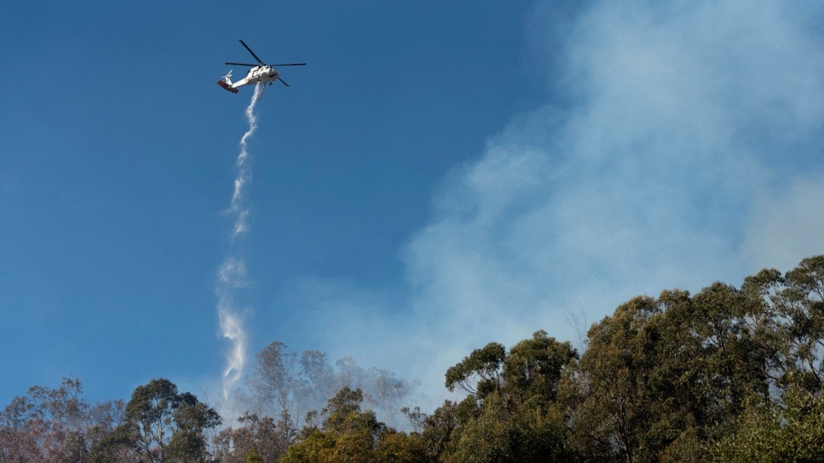 Two Helicopter Crew Members Die in Utah Wildfire Crash