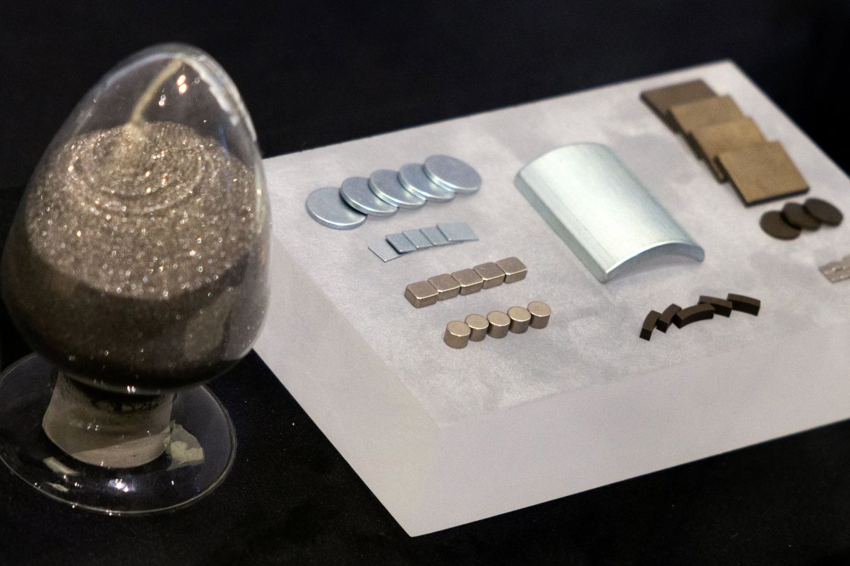 China expands scientific ties with Iran into rare earth extraction as Washington races to secure critical minerals