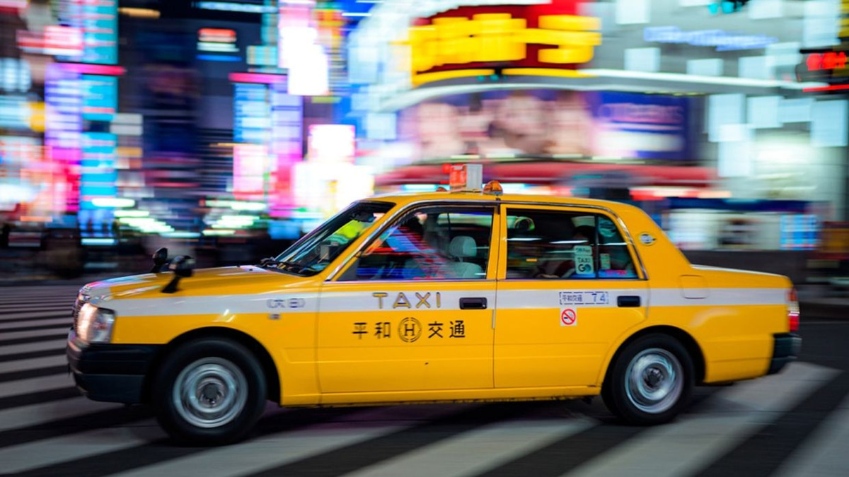 Chinese man arrested in Tokyo for running illegal taxi service targeting tourists