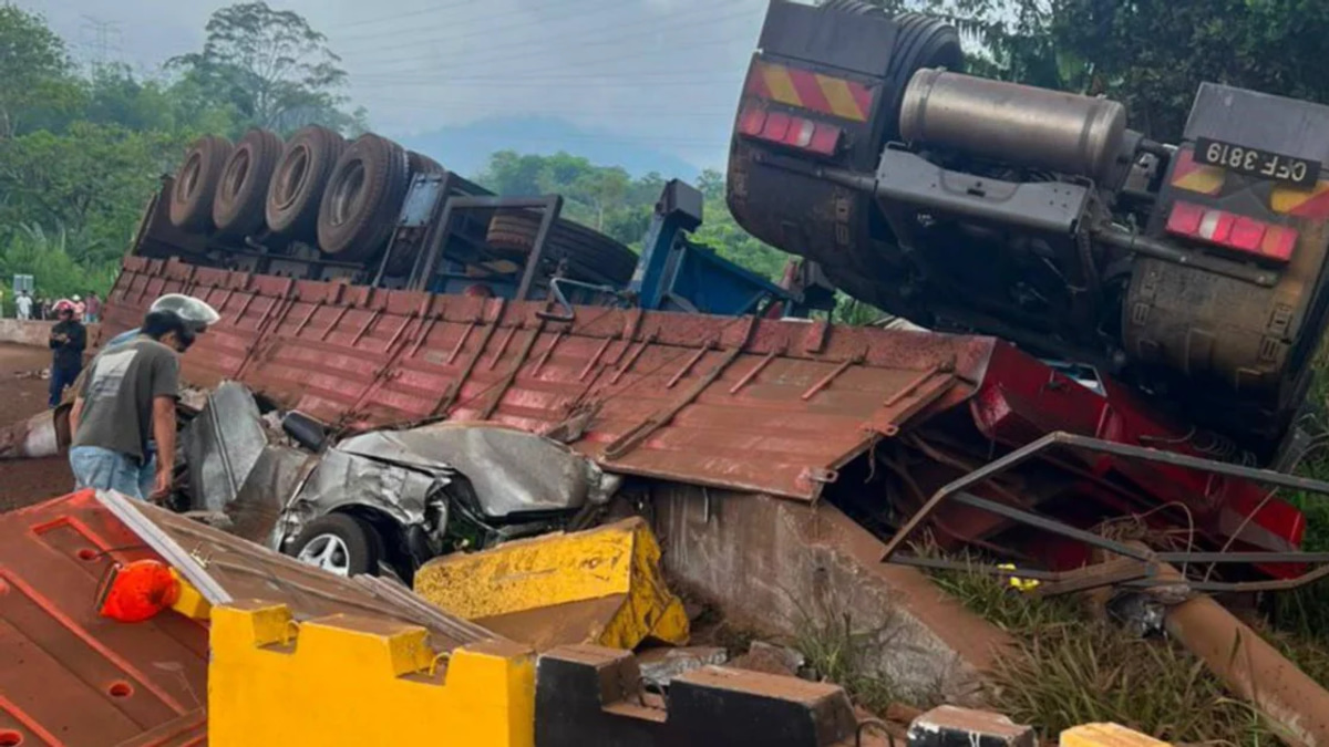 Bentong Trailer Driver Released on Police Bail After Fatal Karak Expressway Collision