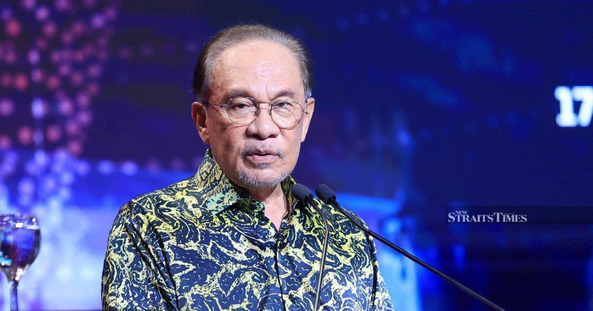 Anwar's diplomatic strategy credited with protecting Malaysia's regional standing, transport minister says