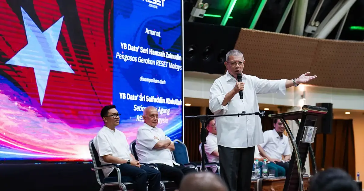 Saifuddin Calls on Voters to Reject PH, Urges Use of 'Moral Compass' in Contested Seats