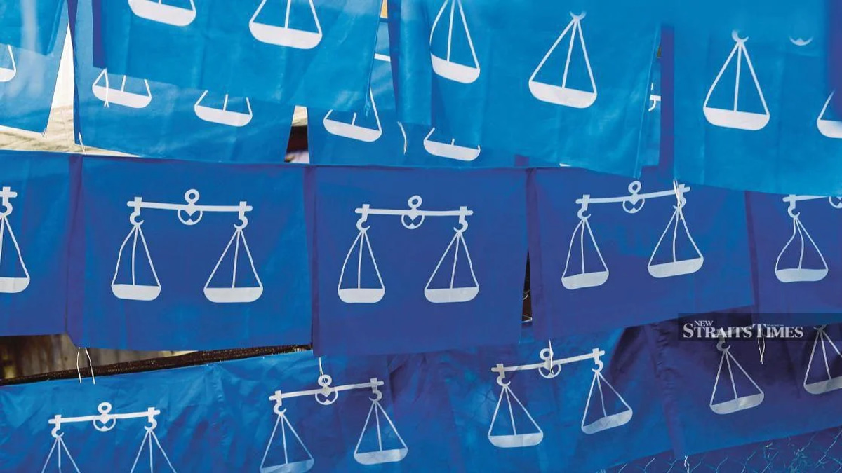 Barisan Nasional Set to Announce Johor Slate as State Election Campaign Intensifies