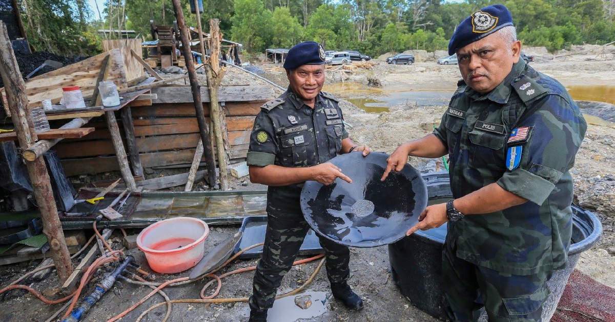 Police dismantle lucrative illegal gold mining ring earning RM13,000 daily in Terengganu