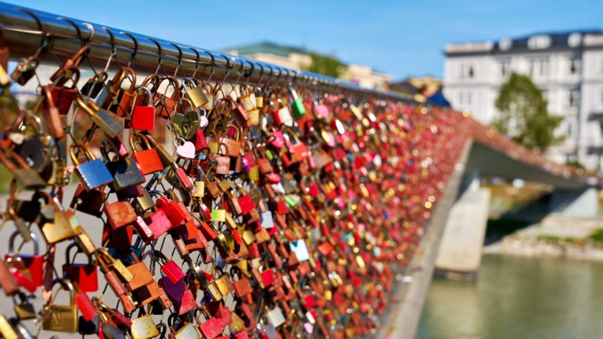 Jakarta's 'Love Lock' Bridge Plan Draws Fire Over City's True Infrastructure Priorities