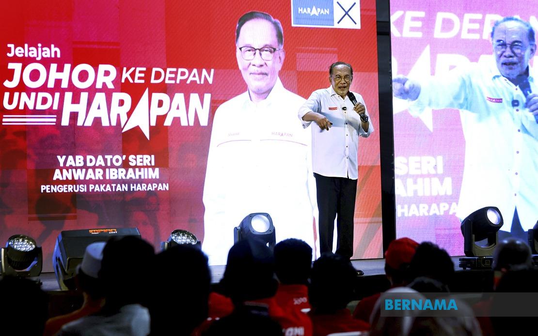Anwar Declares War on Corruption: No Protection for Officials Who Abuse Power