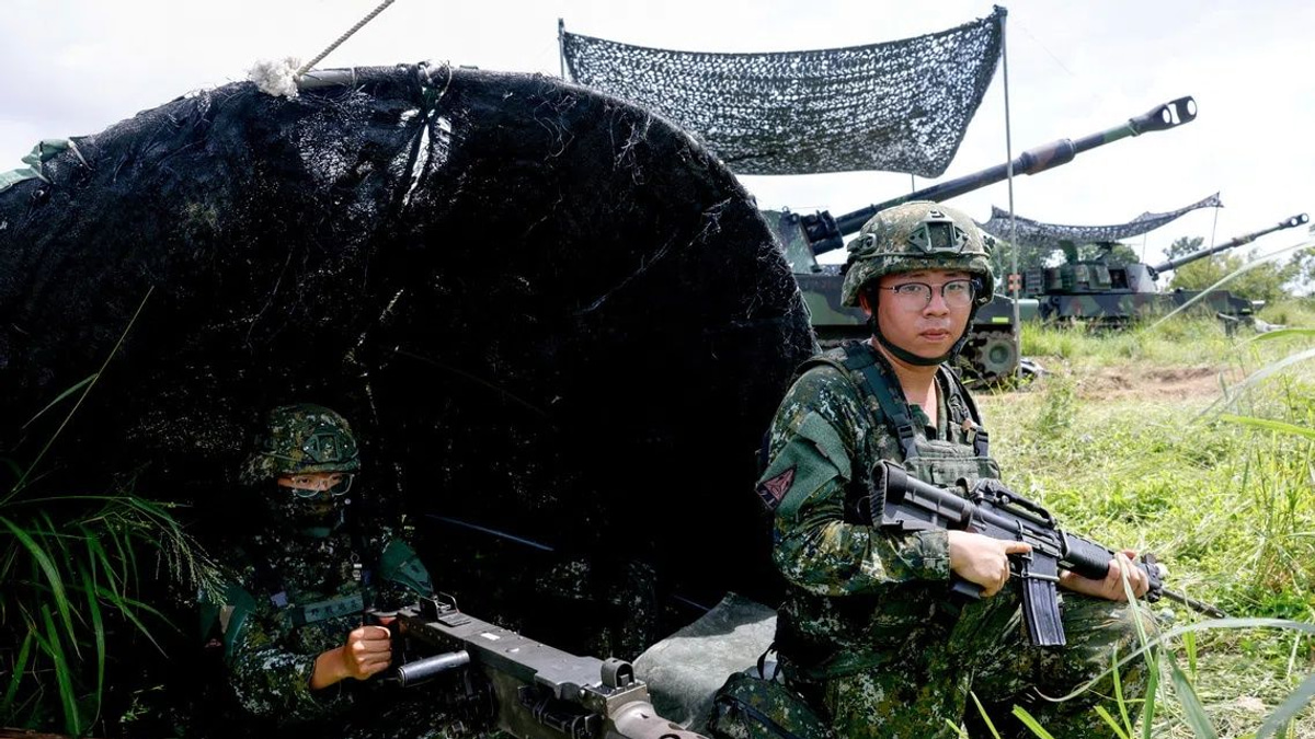 Taiwan Escalates War Games With New Command Flexibility Tests and Internet Controls