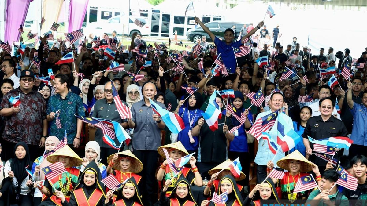 Cabinet Committee To Boost Local Products Initiative, Says Trade Minister