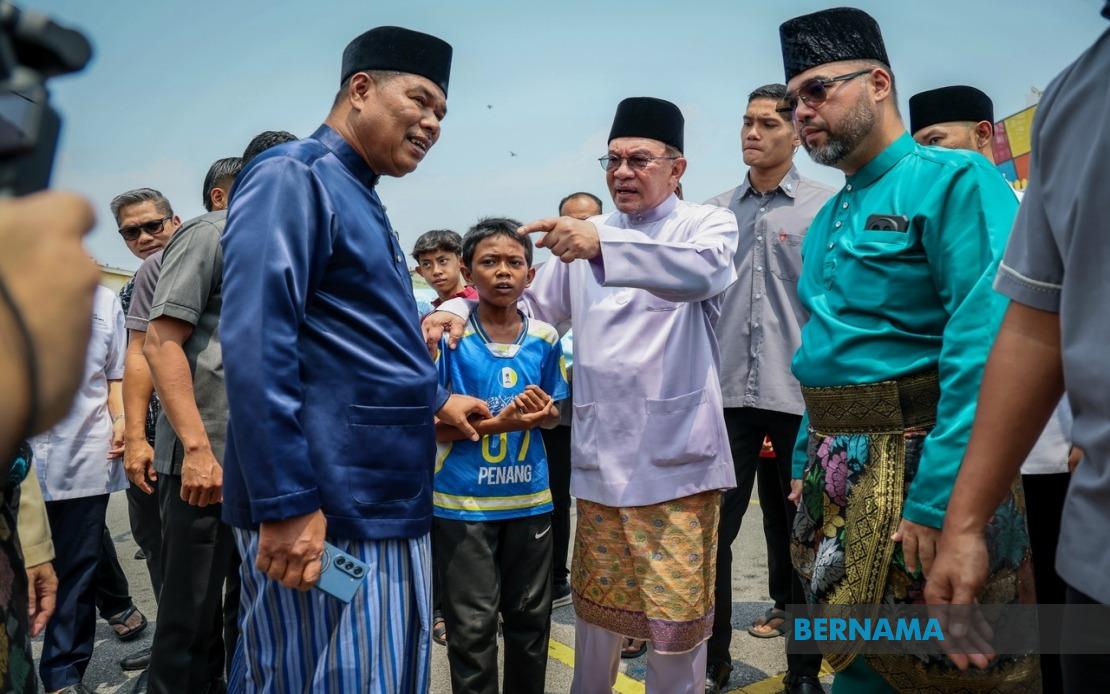 Anwar Steps Back From Saravanan Case, Defers to MACC and AGC