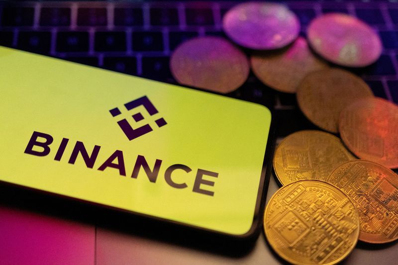 Two Binance Staff Held for Questioning in UAE Over Financial Crime Inquiry