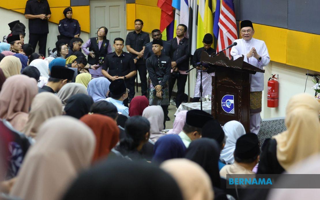 Resistance to Change and Defence of Corruption Obstruct Malaysia's Reform Agenda, Says PM Anwar