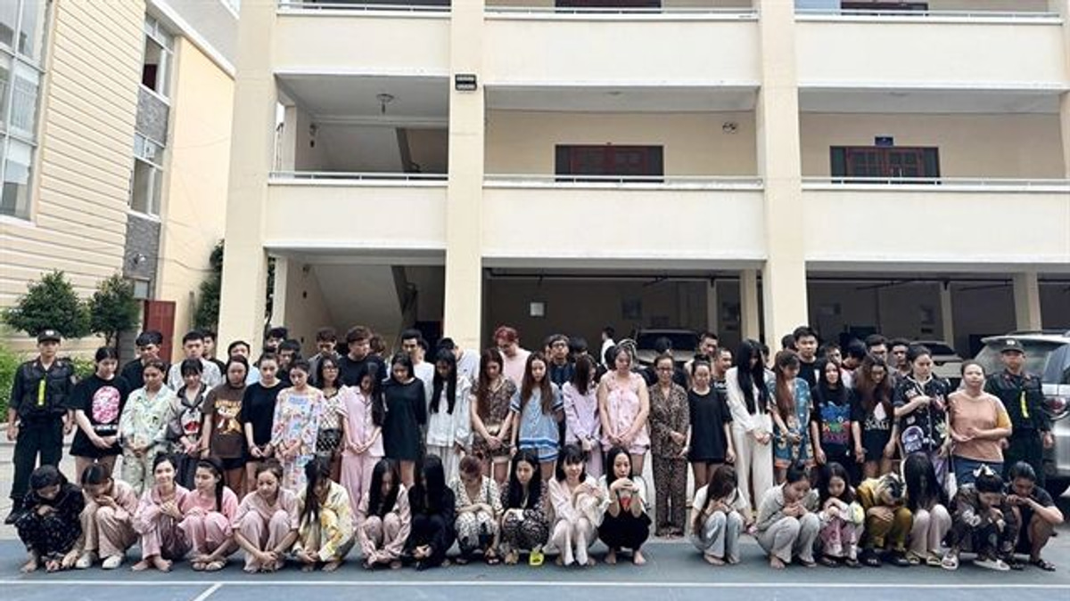 Vietnam busts major drug-laced e-cigarette ring with 65 arrests, including Malaysians and Singaporeans