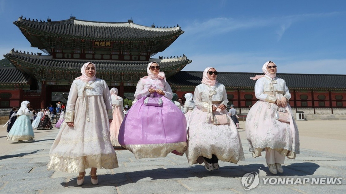 South Korea Tightens Tourism Penalties to Combat Overcharging