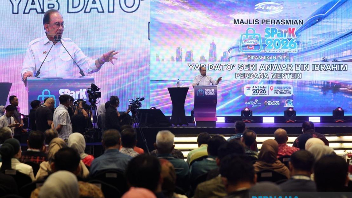 Anwar Vows Crackdown on Patronage in Entrepreneur Financing