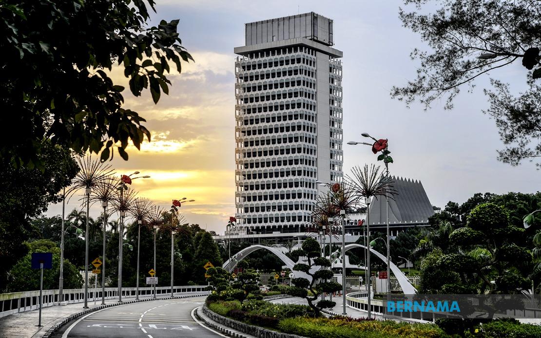 Parliament Tackles Health Insurance Reform, Retirement Security and Sporting Talent Development