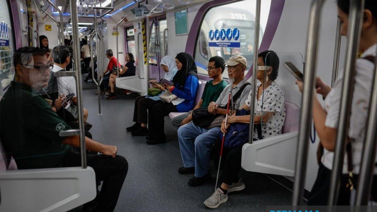 LRT3 Shah Alam Line Launches to Positive Reception, Users Call for Better Accessibility Features