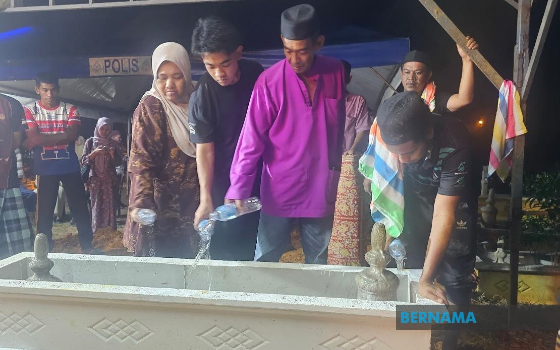 Young Constable Muhammad Raimi Laid To Rest After Sabah Electric Shock Tragedy