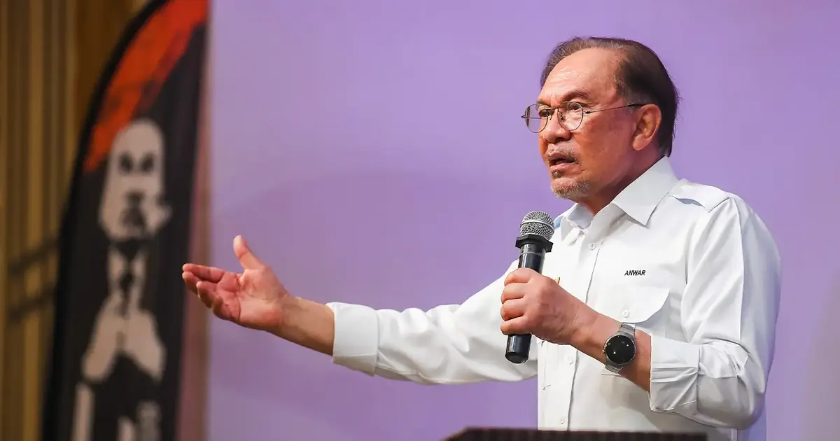 Anwar Claims 'Free Najib' Movement Forced PH Into Early Johor Election