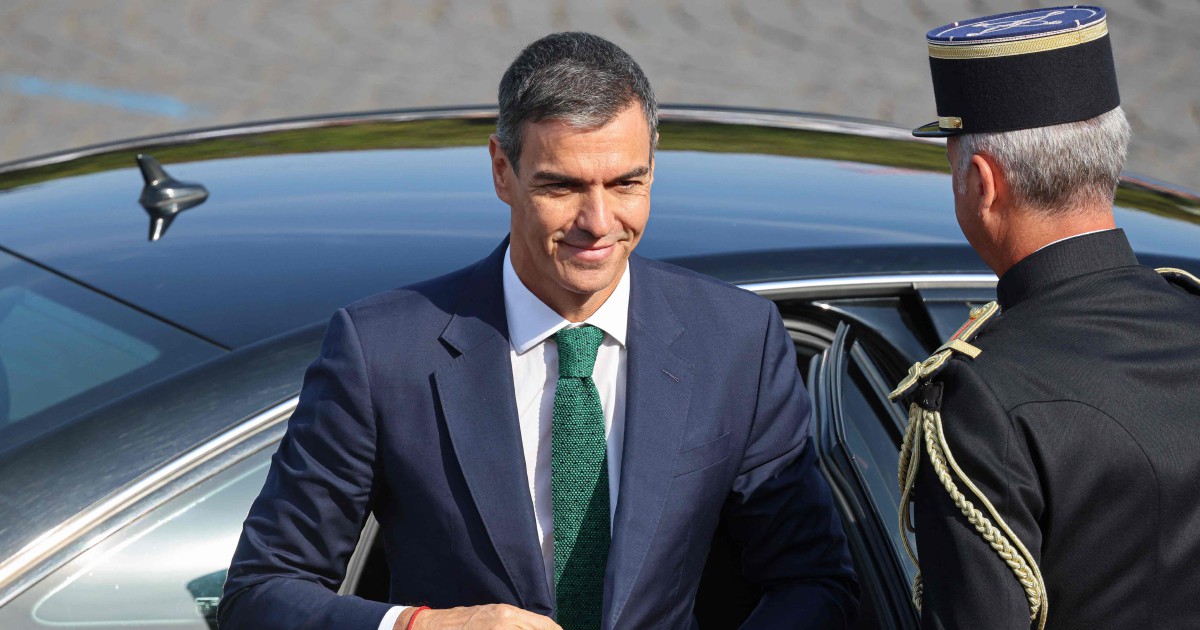 Spain's PM Praises Team Unity as Nation Prepares for World Cup Showdown