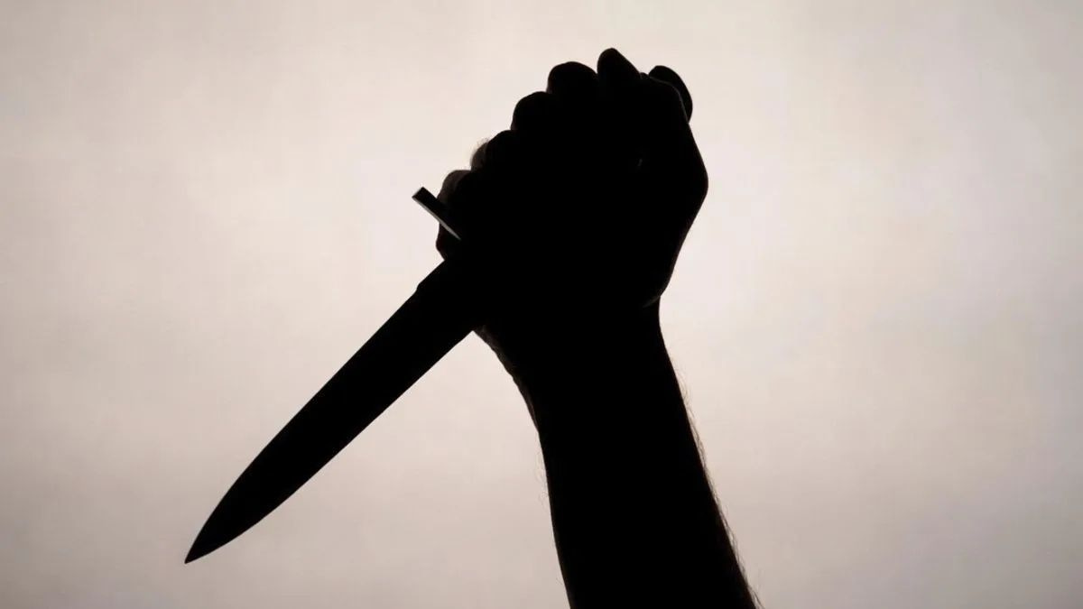 Woman stabbed in broad daylight in Indian city; harassment suspected as motive