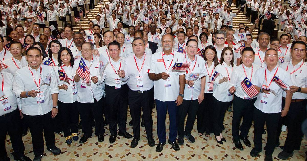DAP must stay in Unity Government but break silence on administrative scandals, says party veteran