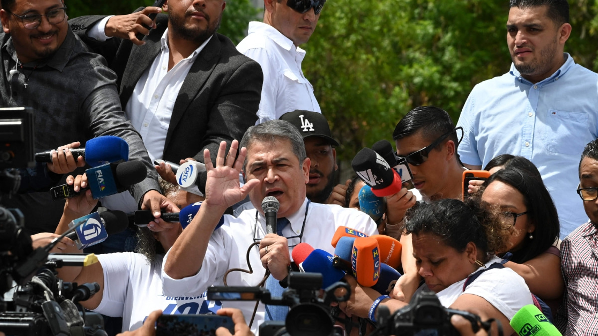 Honduran Ex-Leader Remains Free to Face Corruption Trial After Trump Pardon