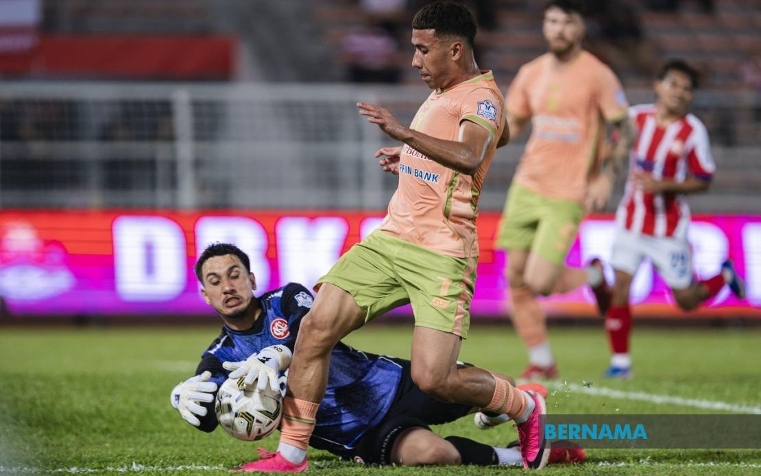 KL City's Unprecedented Crisis: How a Flu Outbreak and Registration Chaos Left Them Fielding Just 11 Players