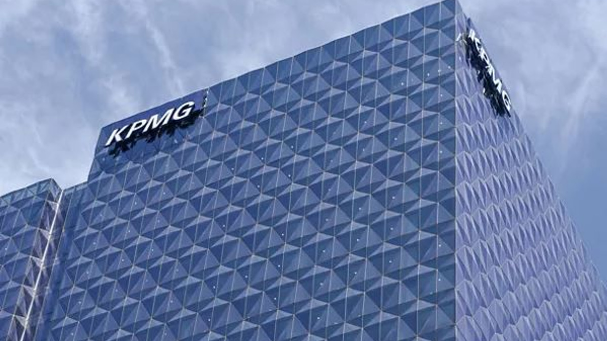 KPMG Australia's Chairman and Two Senior Partners Resign Amid Audit Scandal