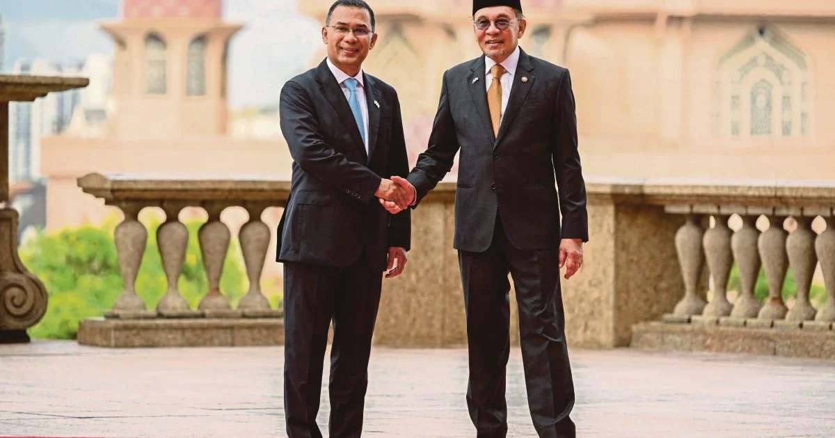 Bangladesh PM pledges deeper engagement with Anwar as inaugural state visit concludes