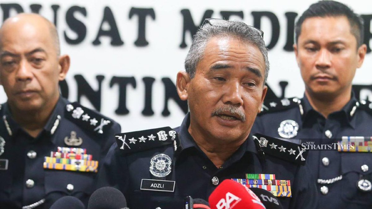 Three police officers arrested in connection with armed robberies targeting foreign tourists in Kedah
