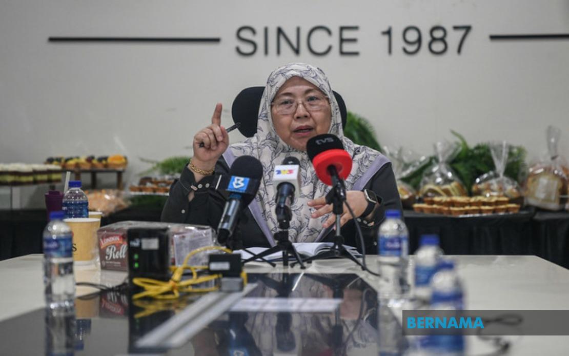 PKR Defections Blamed on Unfulfilled Ambitions, Says Fuziah