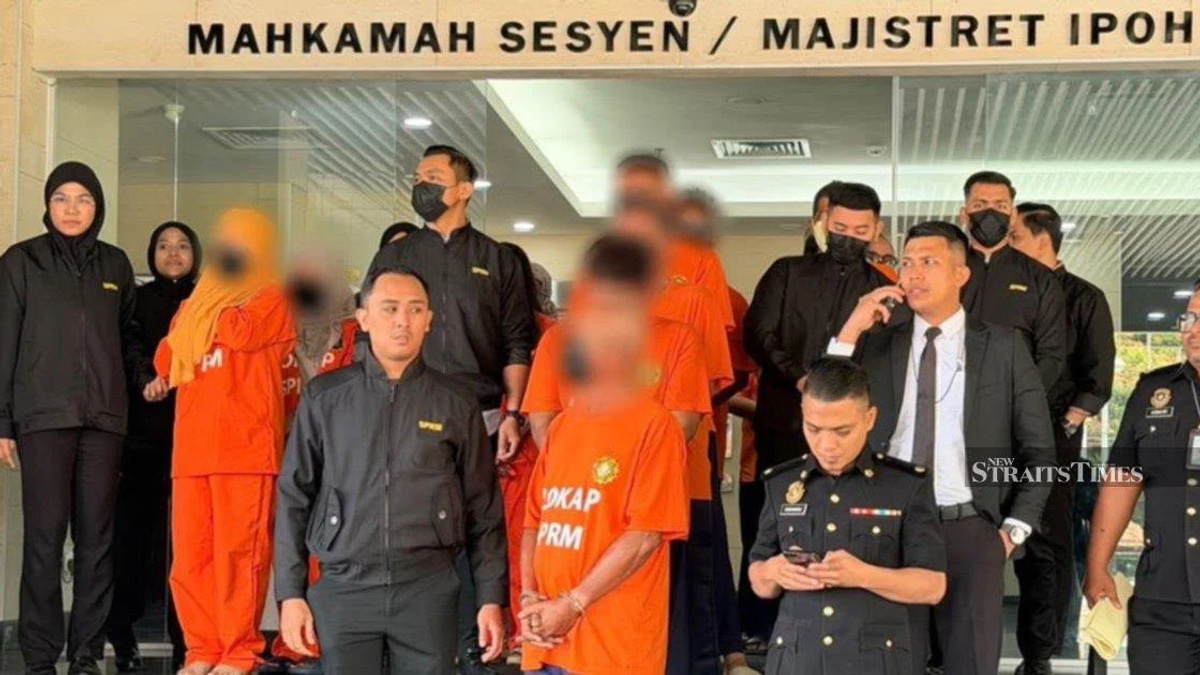 MACC Detains 13 Suspects Including Current and Former Agency Chiefs in RM2.5 Million Bribery Probe