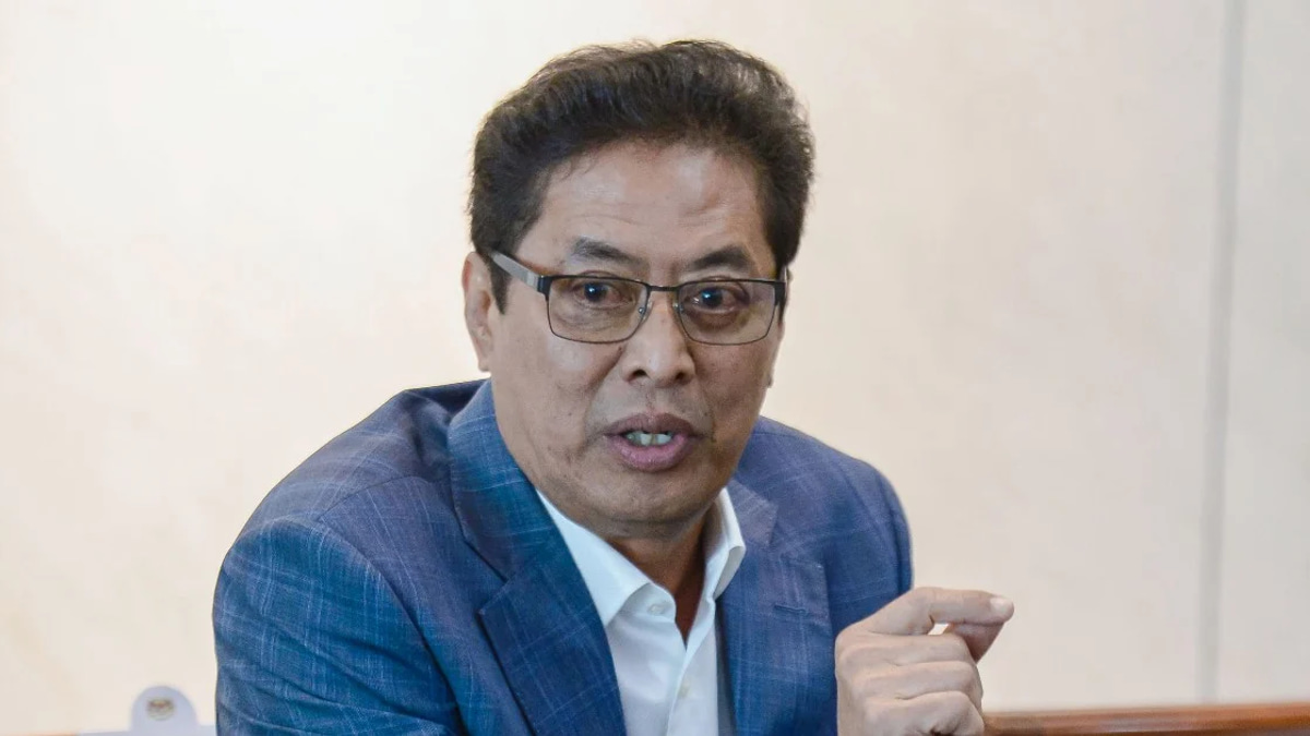 Lawmakers Push for Transparency in Azam Baki Shareholding Inquiry