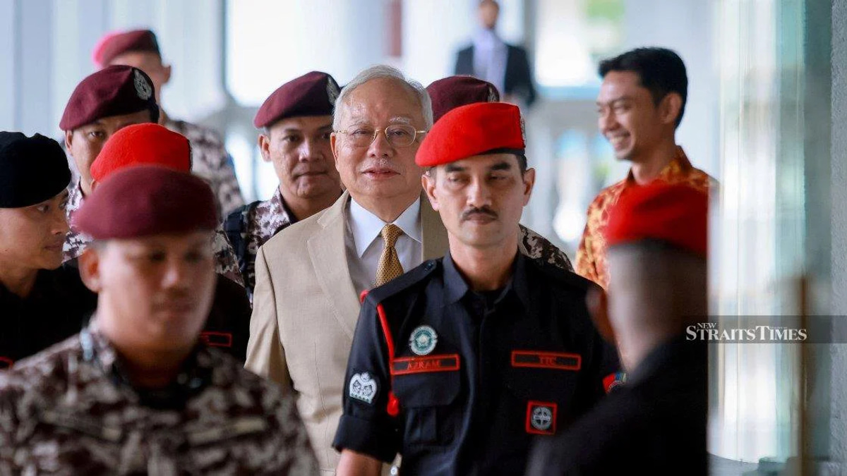 Court finds Najib's inaction on billions flowing into personal accounts 'grossly unreasonable'