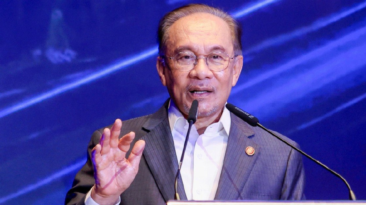 PM Anwar Undergoes Medical Evaluation; To Be Monitored for Two Days